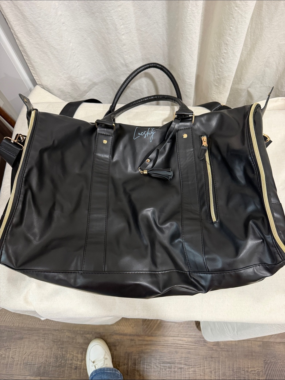 Lucshy Black Travel Weekender Bag - Men